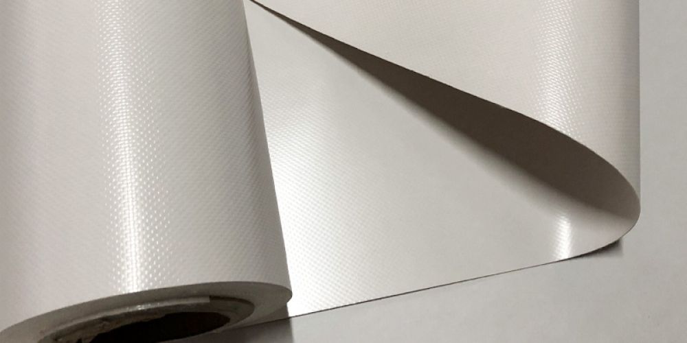 PVC篷布和玻璃钢篷布的材质区别和优点、劣势分别是什么