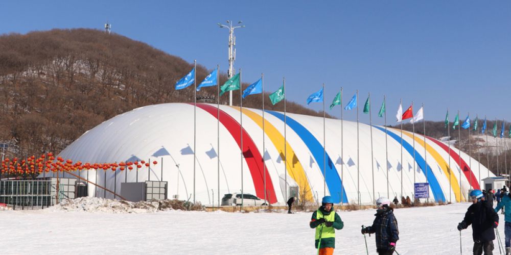 建筑膜材热合拼接在大型场馆中的应用实践