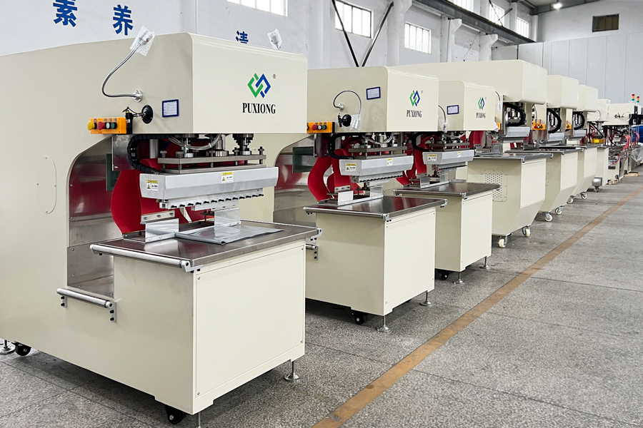PVC帆布、遮阳篷、篷布高频焊接机