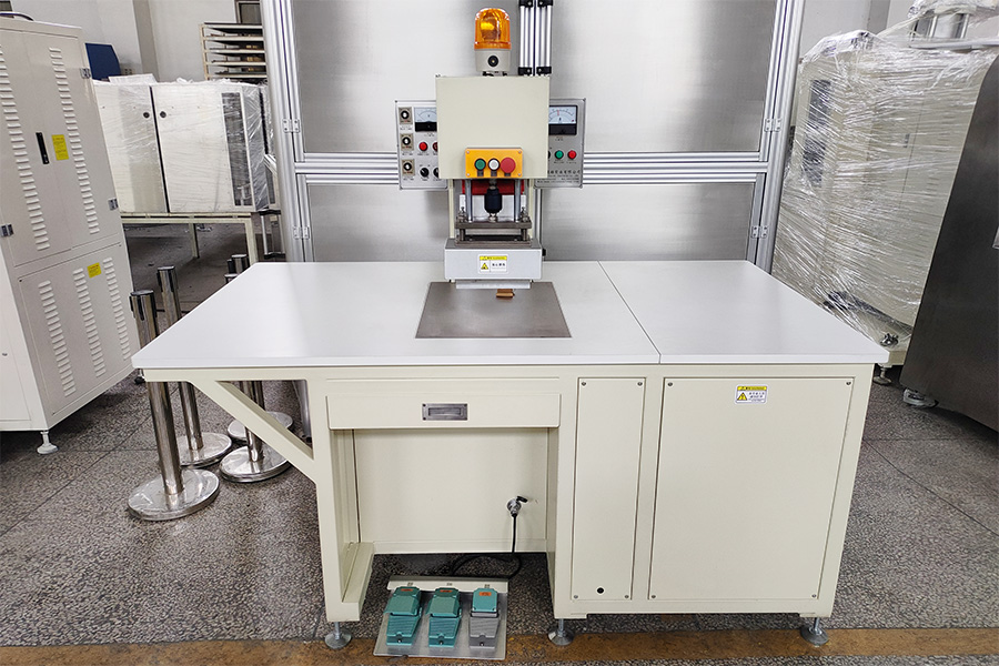 小功率高频pvc焊接机